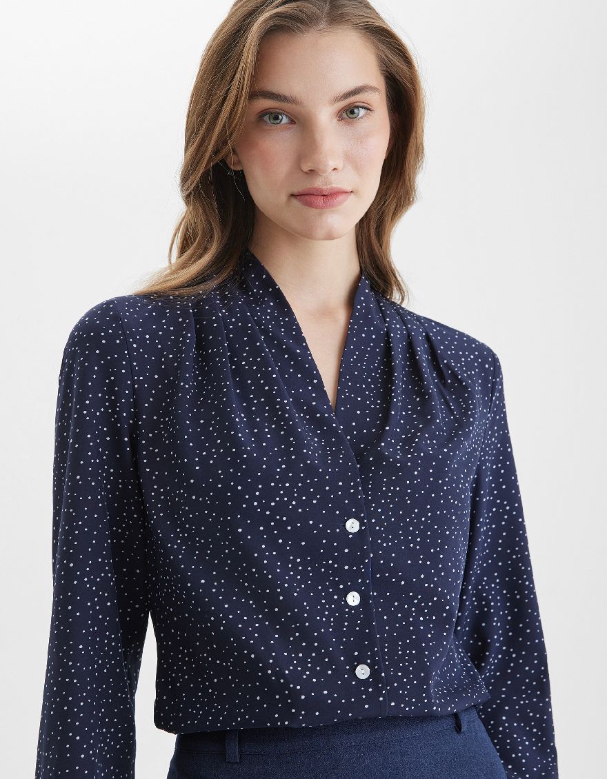 Блуза синяя с длинным рукавом