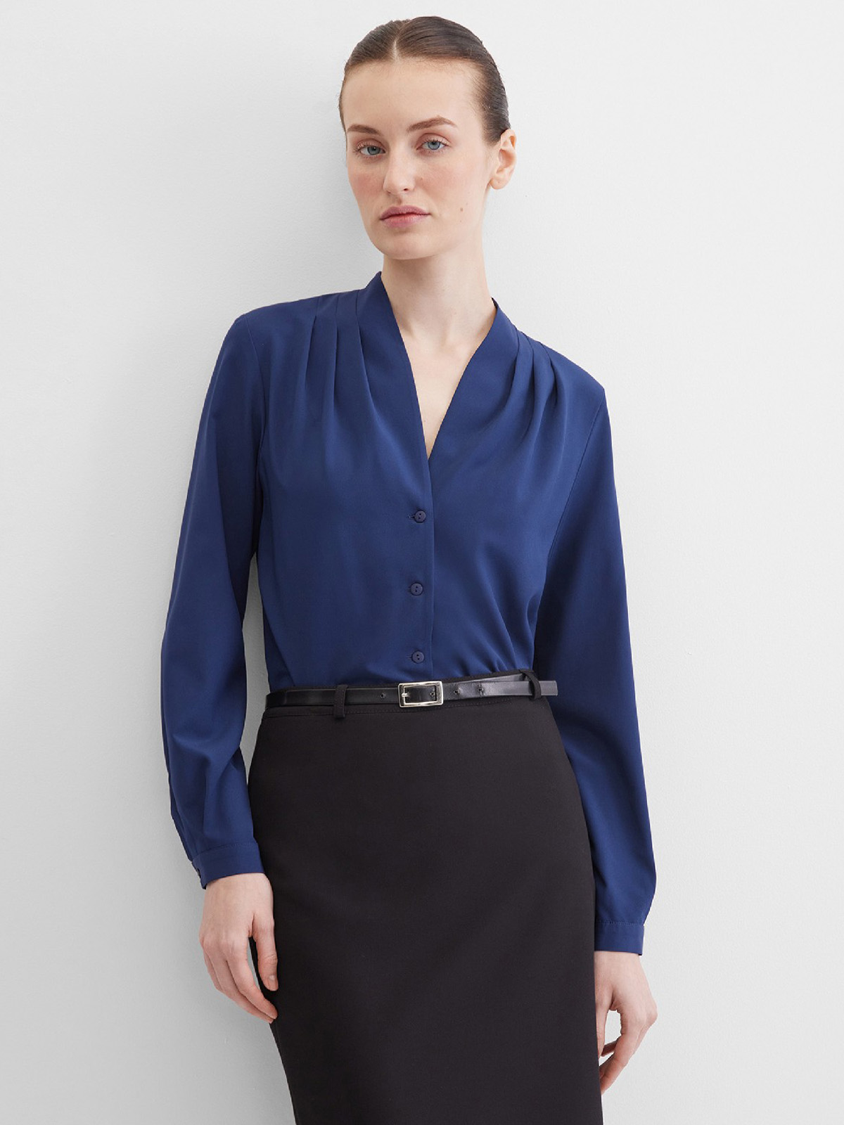 Блузка со складками