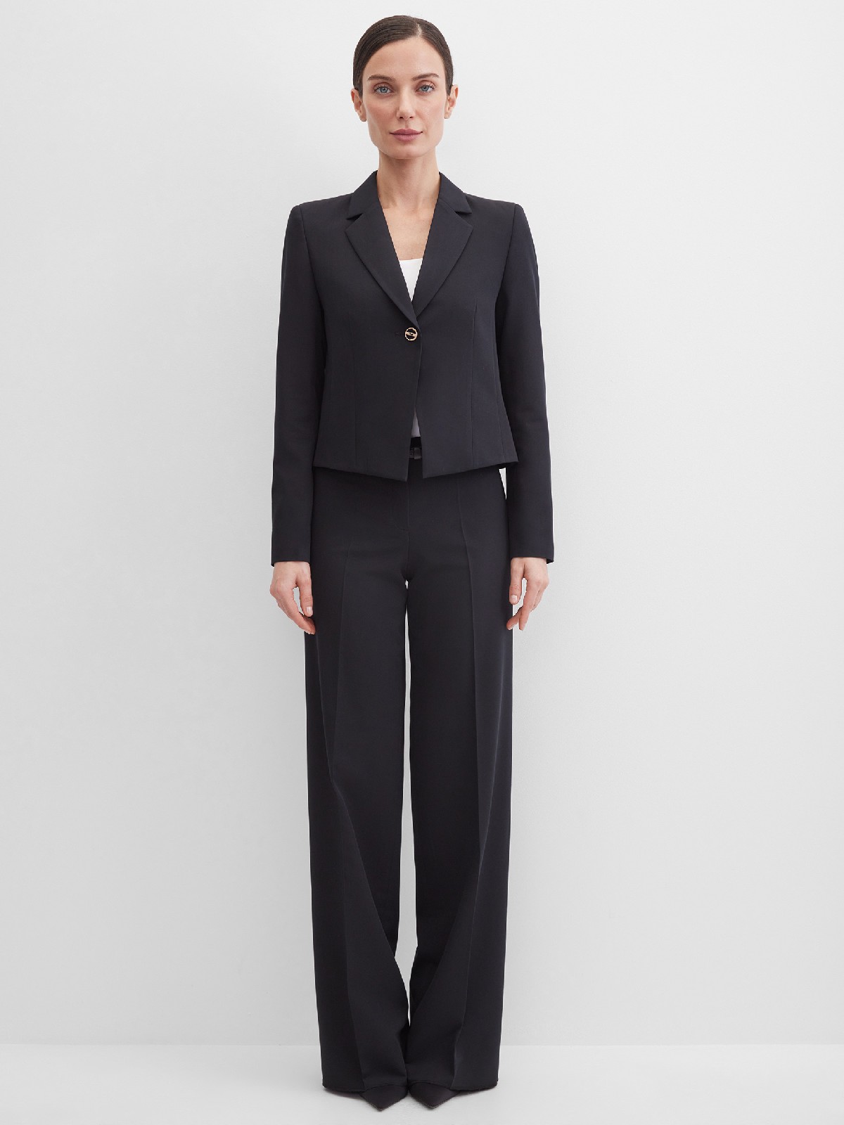 Брюки на резинке свободные удлиненные